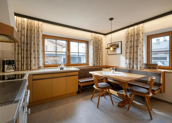 Mittendrin 霍赫菲尔岑