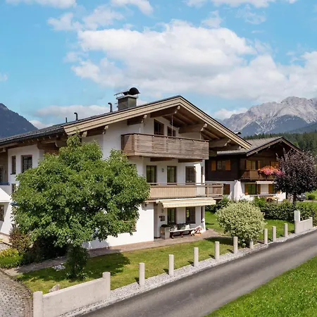 Mittendrin Apartment *